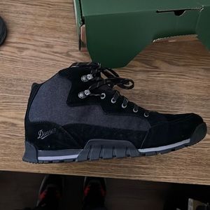 Danger Dry Waterproof Skyridge 10.5